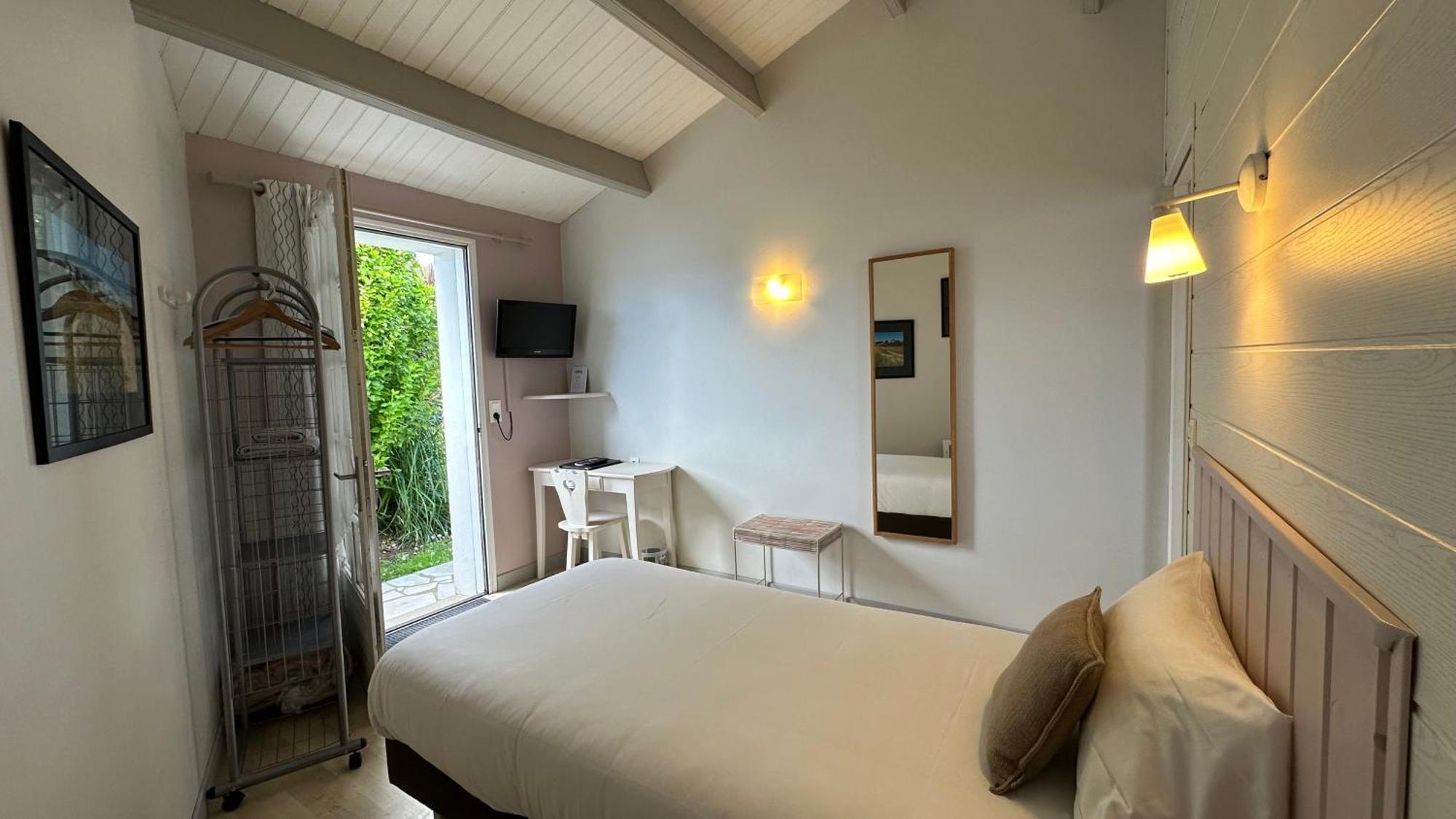 Hotel Le Goeland Barbâtre Екстериор снимка