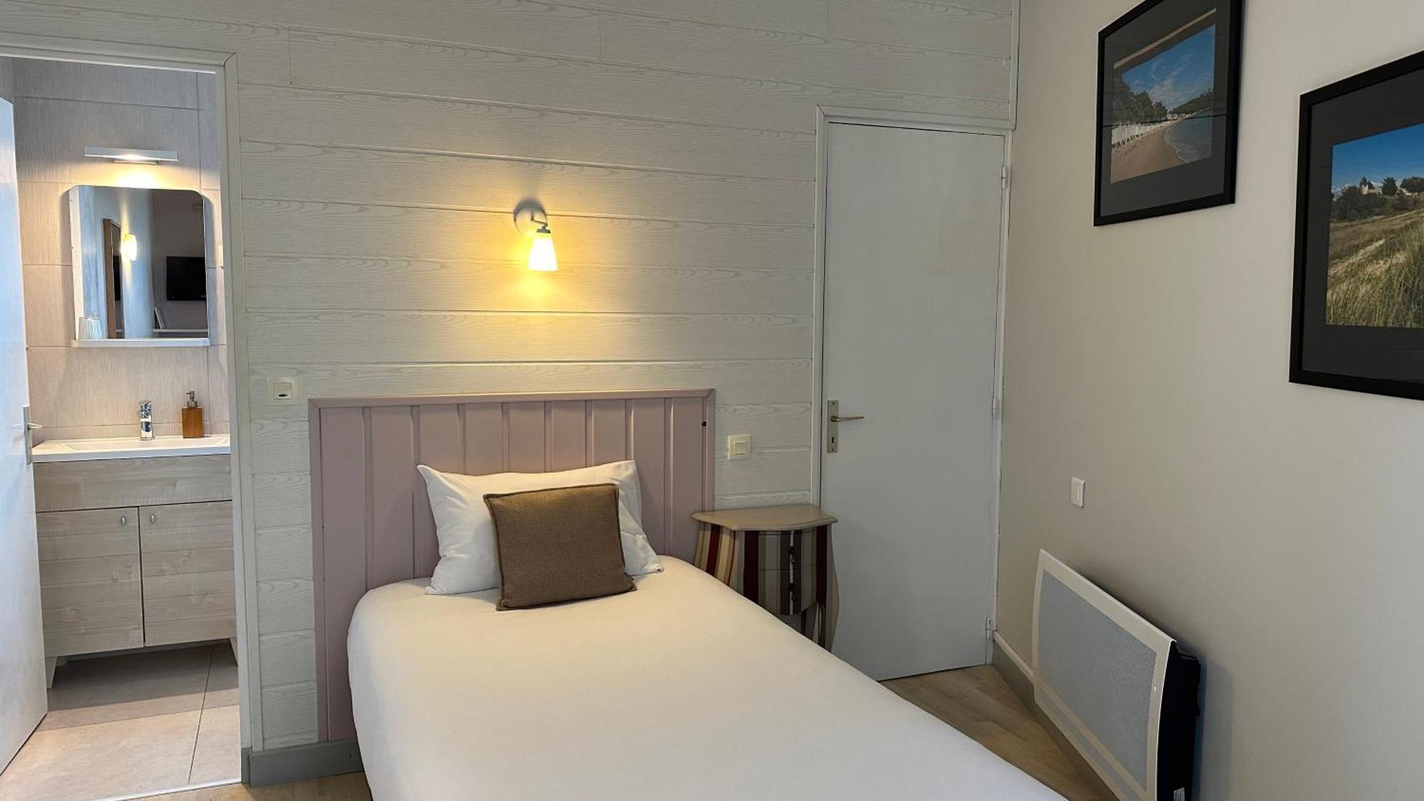 Hotel Le Goeland Barbâtre Екстериор снимка